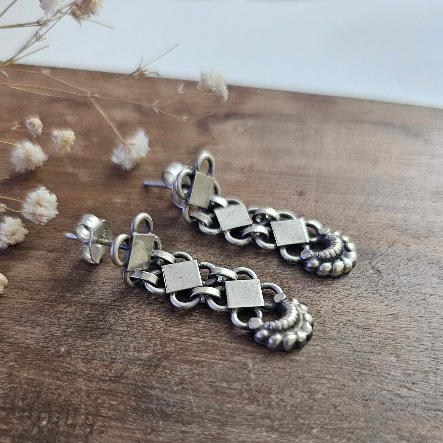 Ruhani Earrings