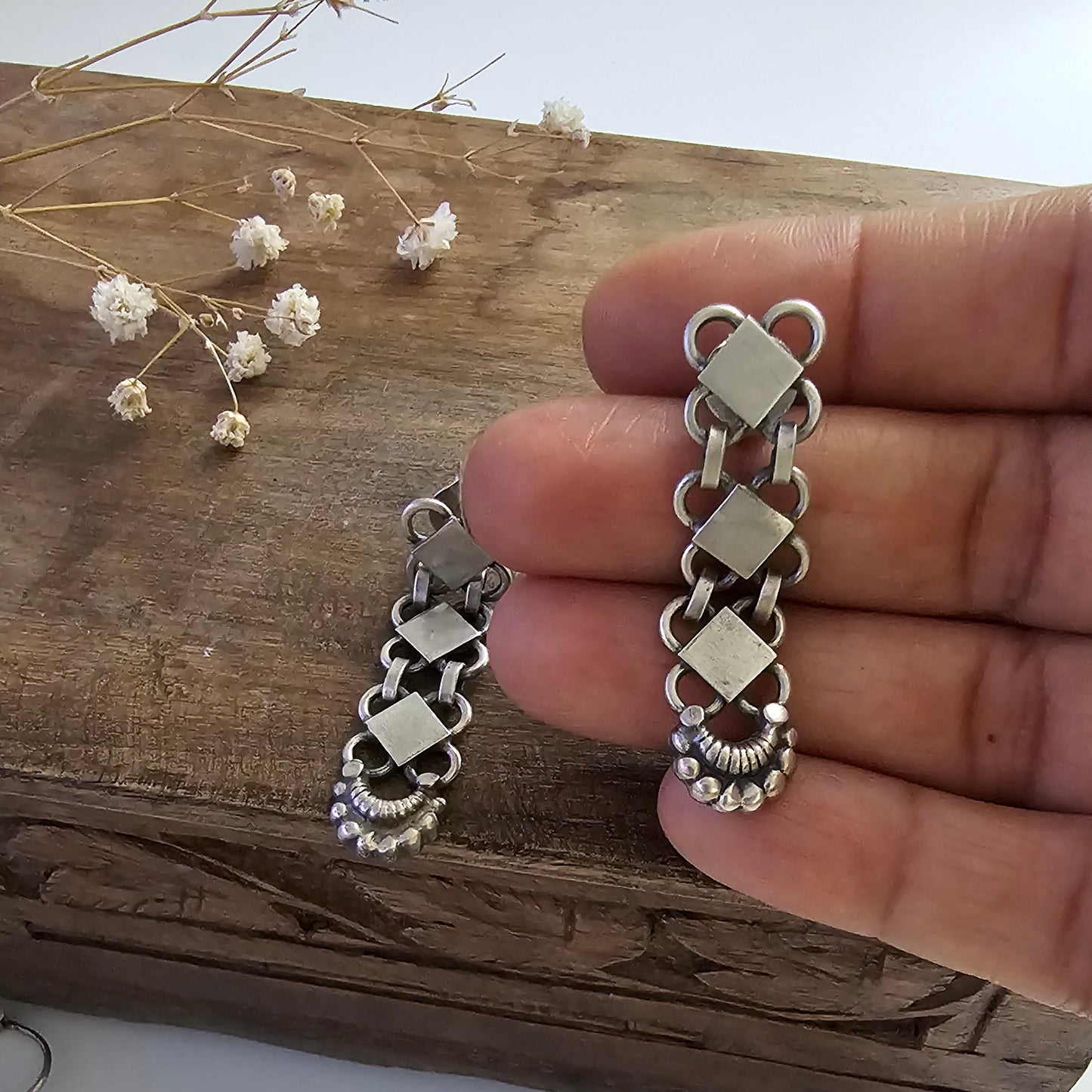 Ruhani Earrings