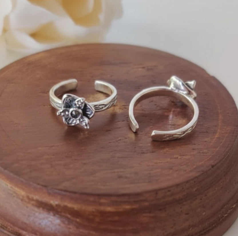 Swiss Marcasite Toe Ring- Flower- pair