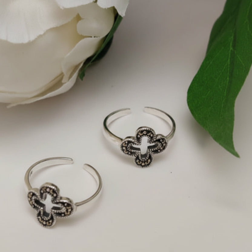 Swiss Marcasite Toe Ring-Clover- pair