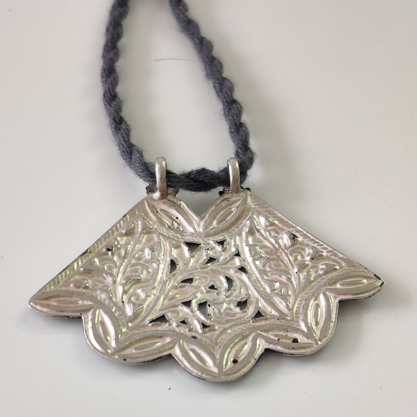 Chitai Wave Pendant