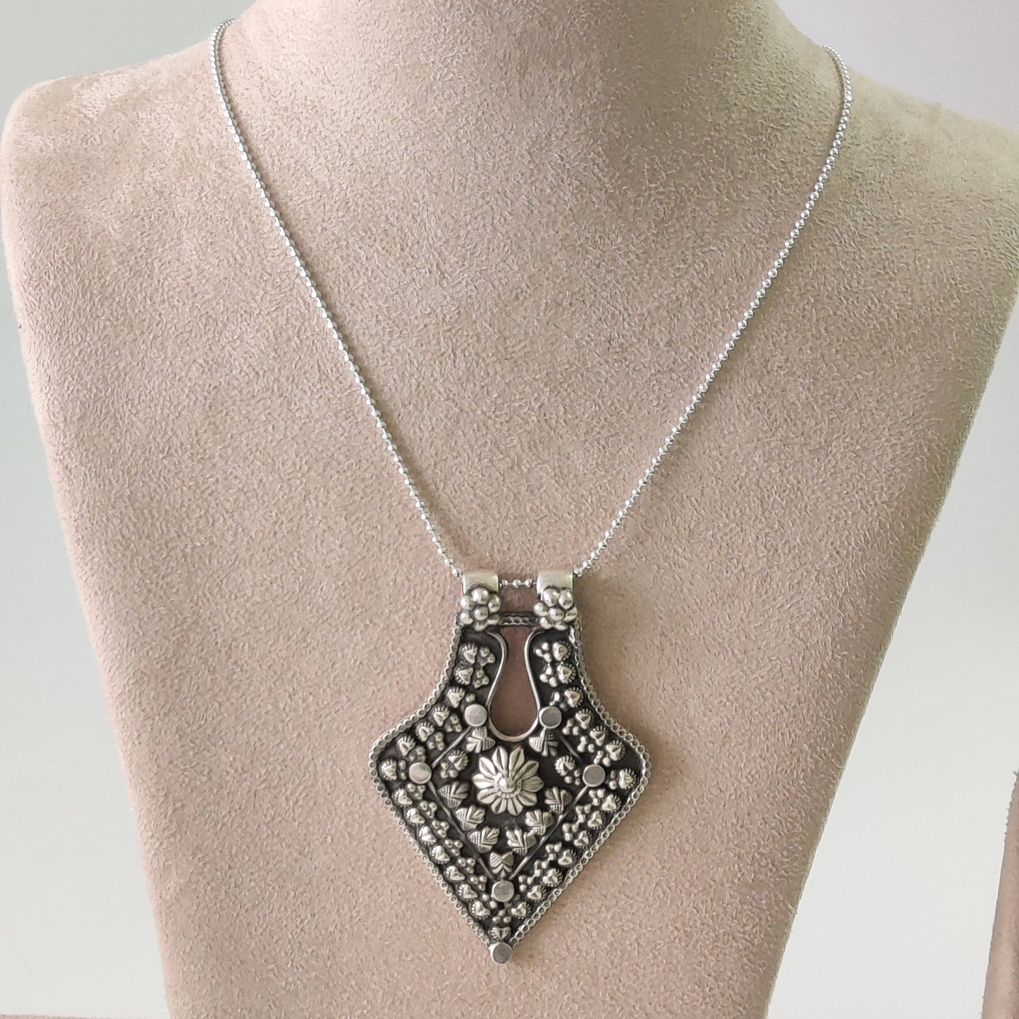 Sweetheart Pendant
