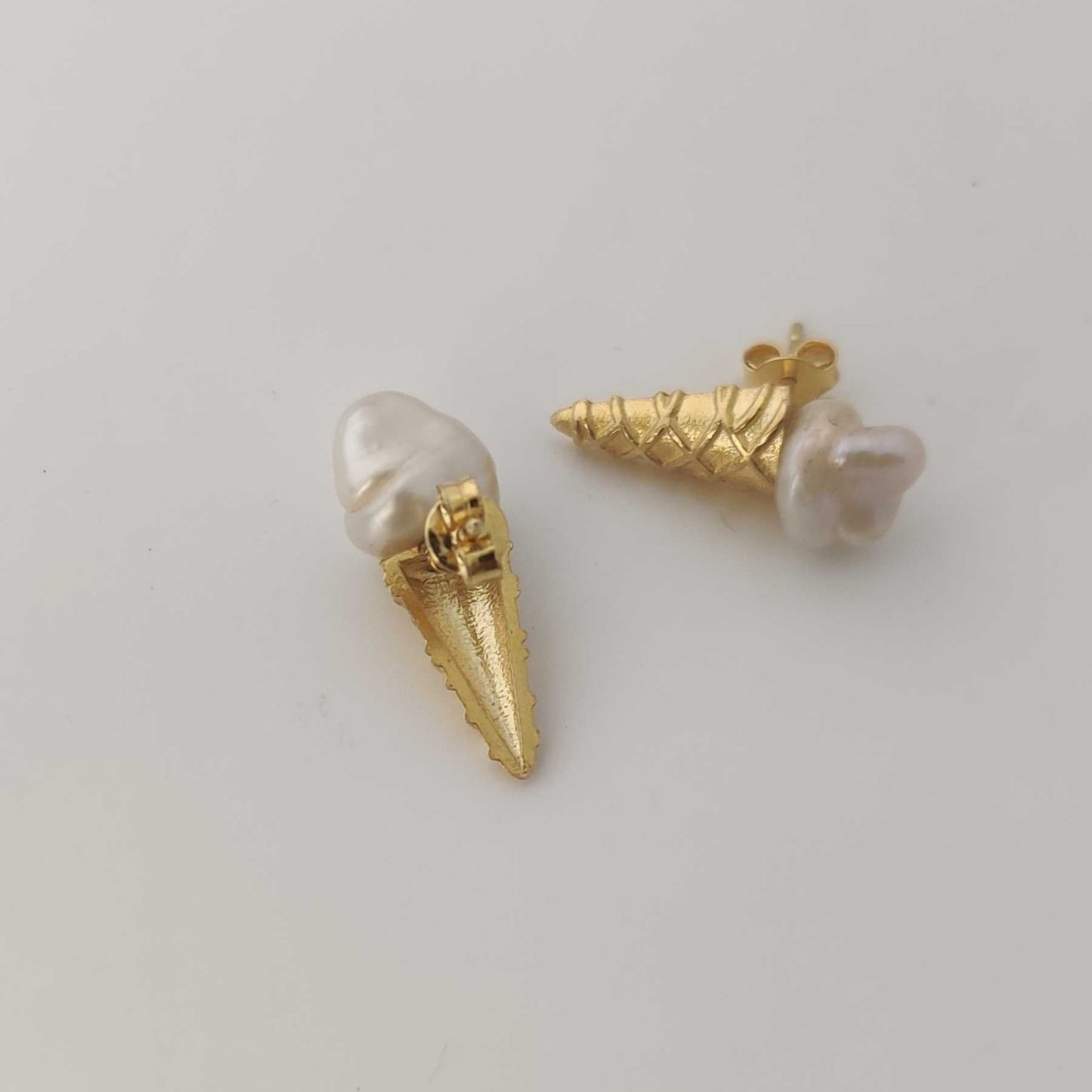 18kt Gold plated Ice Cream Cone Pearl Stud