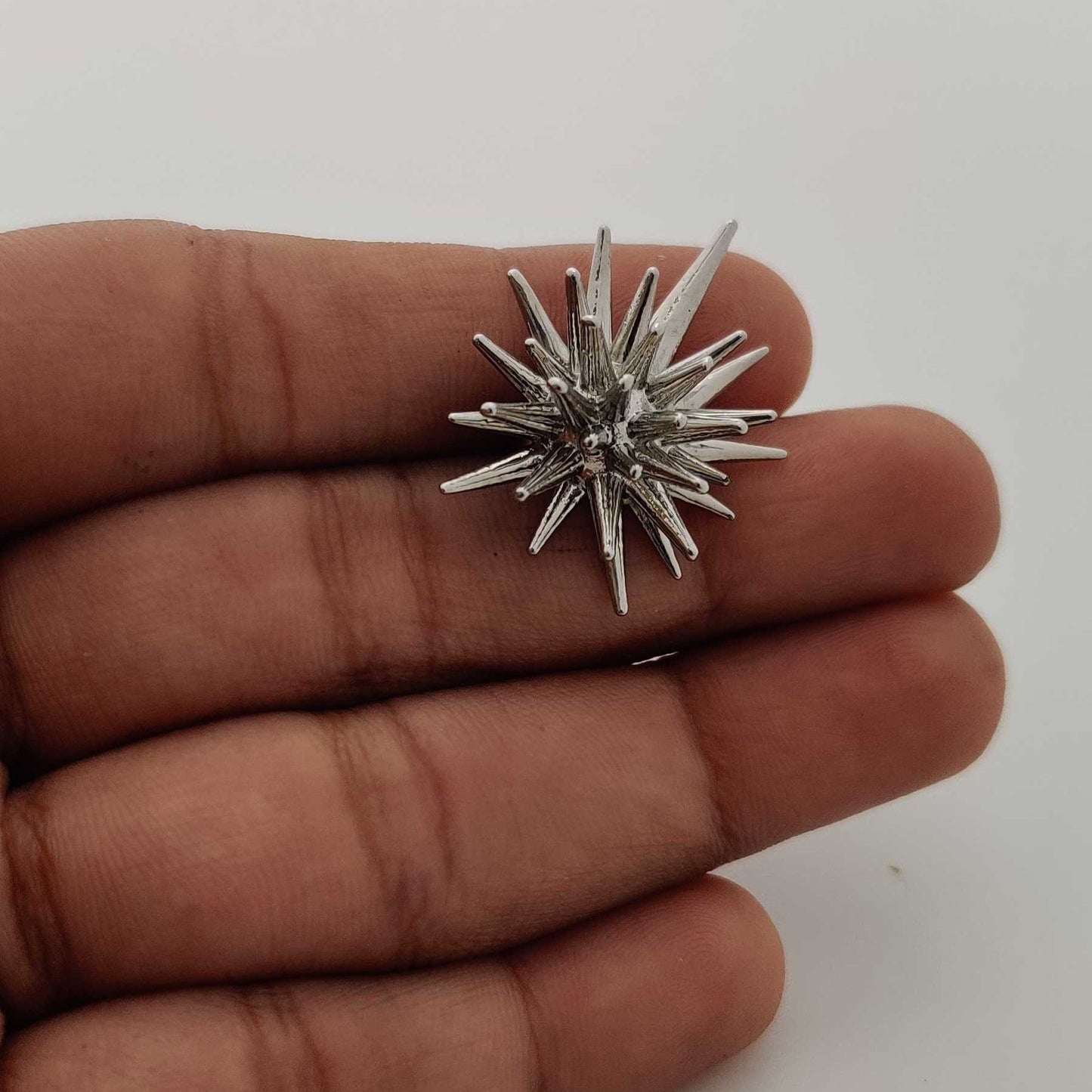 Silver Spike Vougue Stud