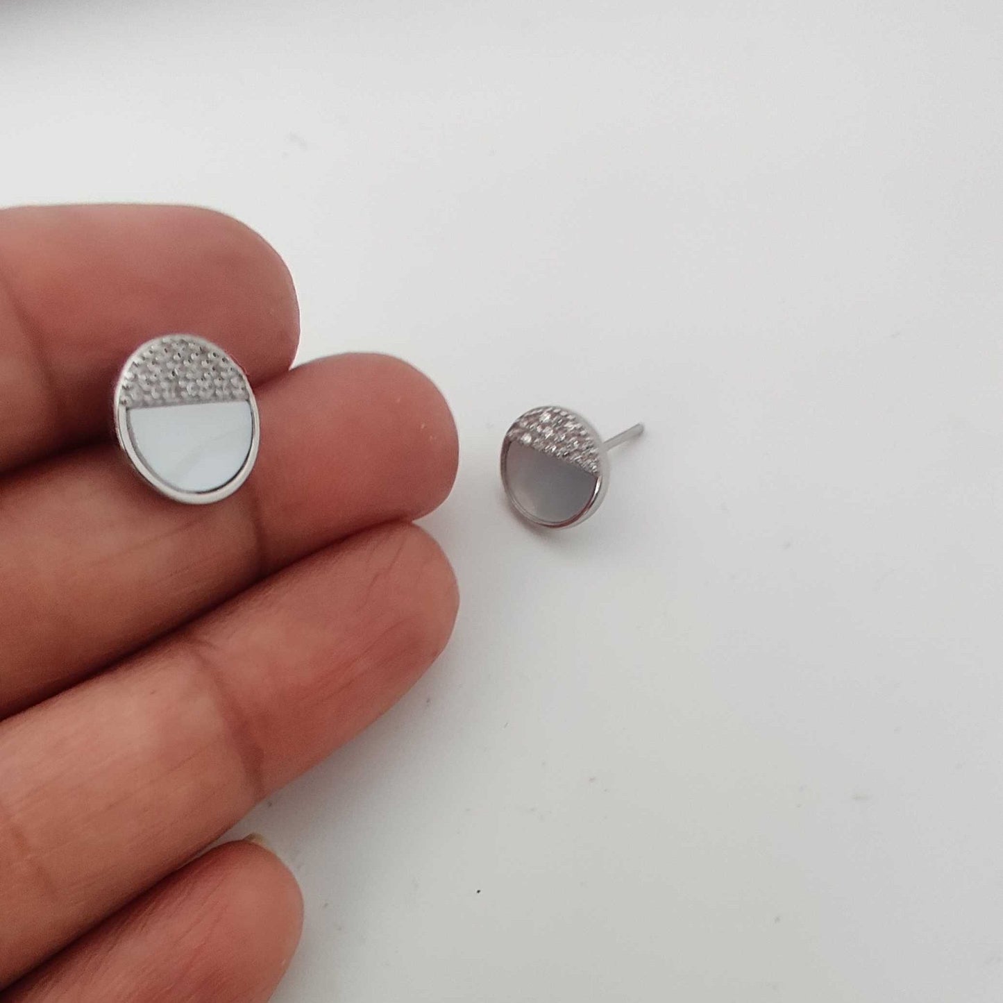 Silver mother-of-pearl Semi Circle Stud