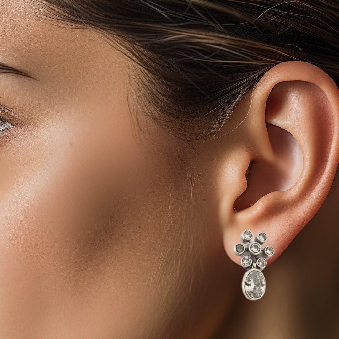 Silver Kundan White Cutstone Stud