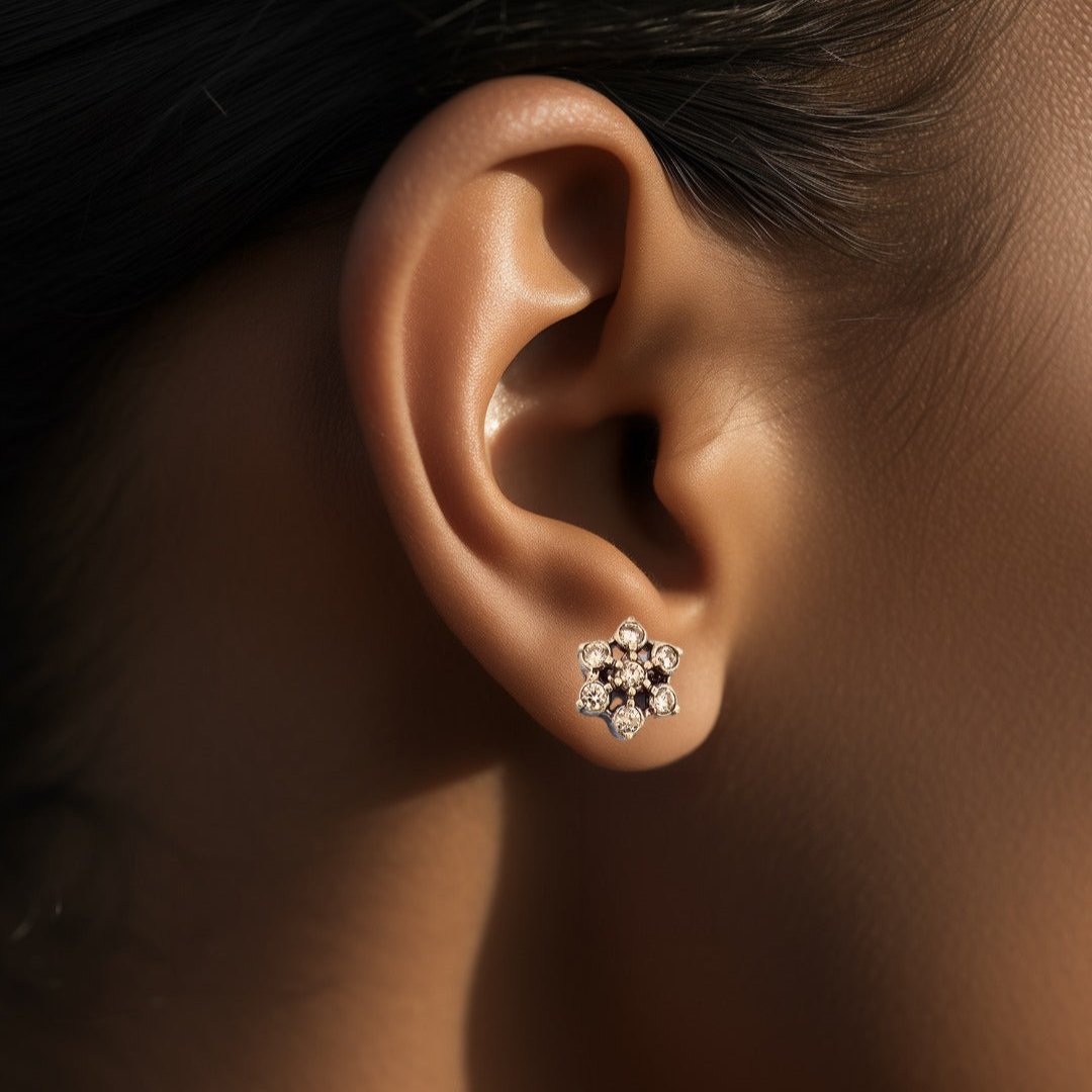 Silver Cutstone White Center Flower Stud