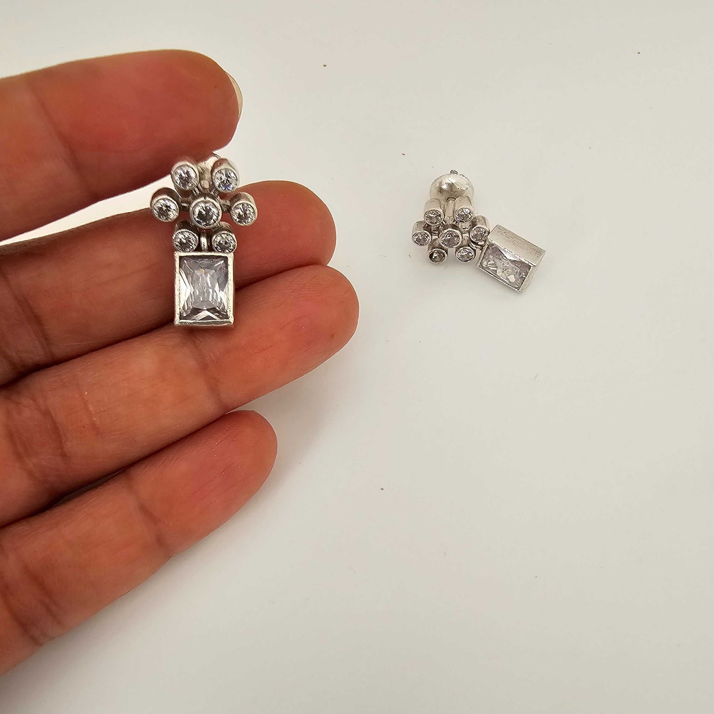 Silver Cutstone White Rectangle Stud