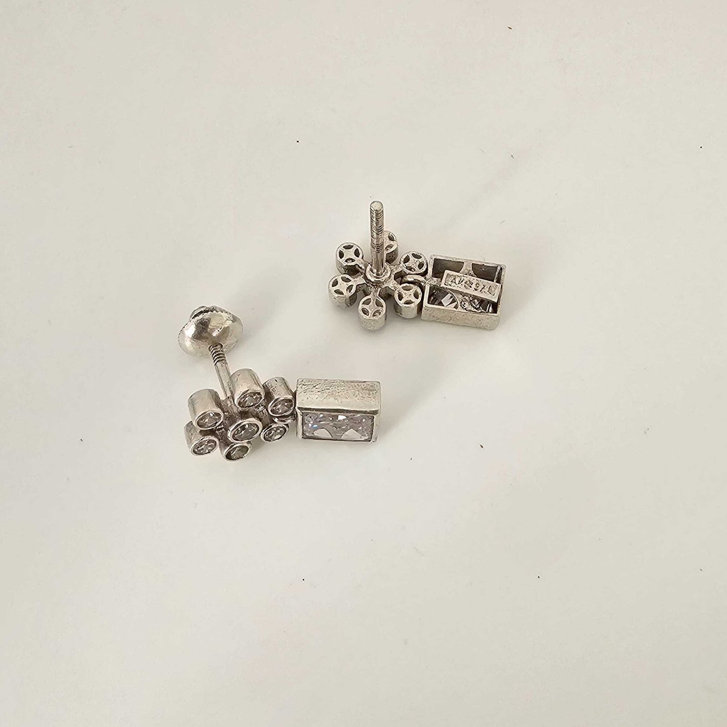 Silver Cutstone White Rectangle Stud