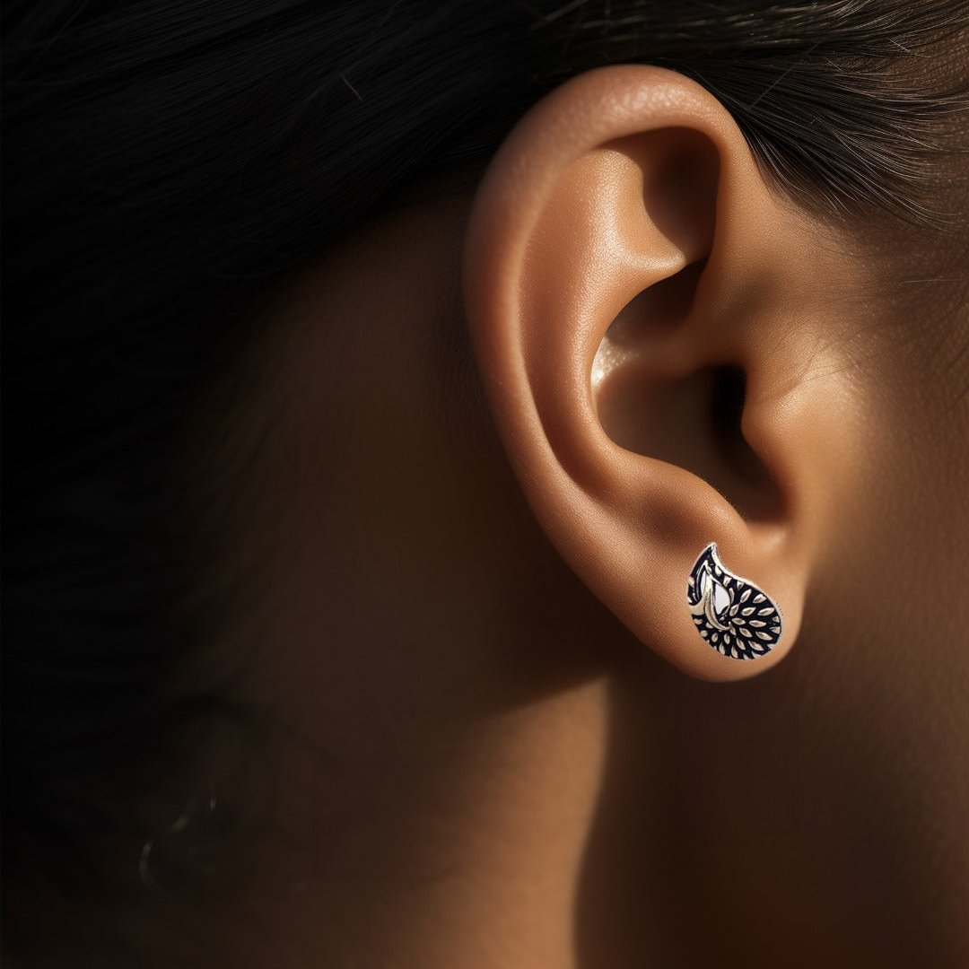 Silver TearDrop Earring