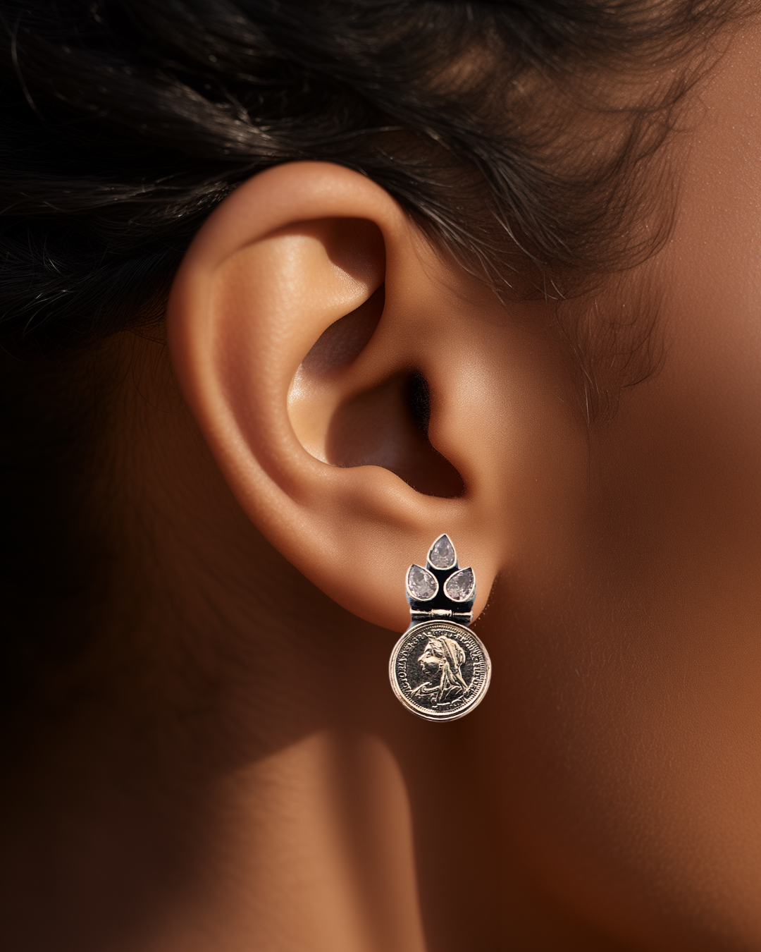 Silver White Cutstone Stud