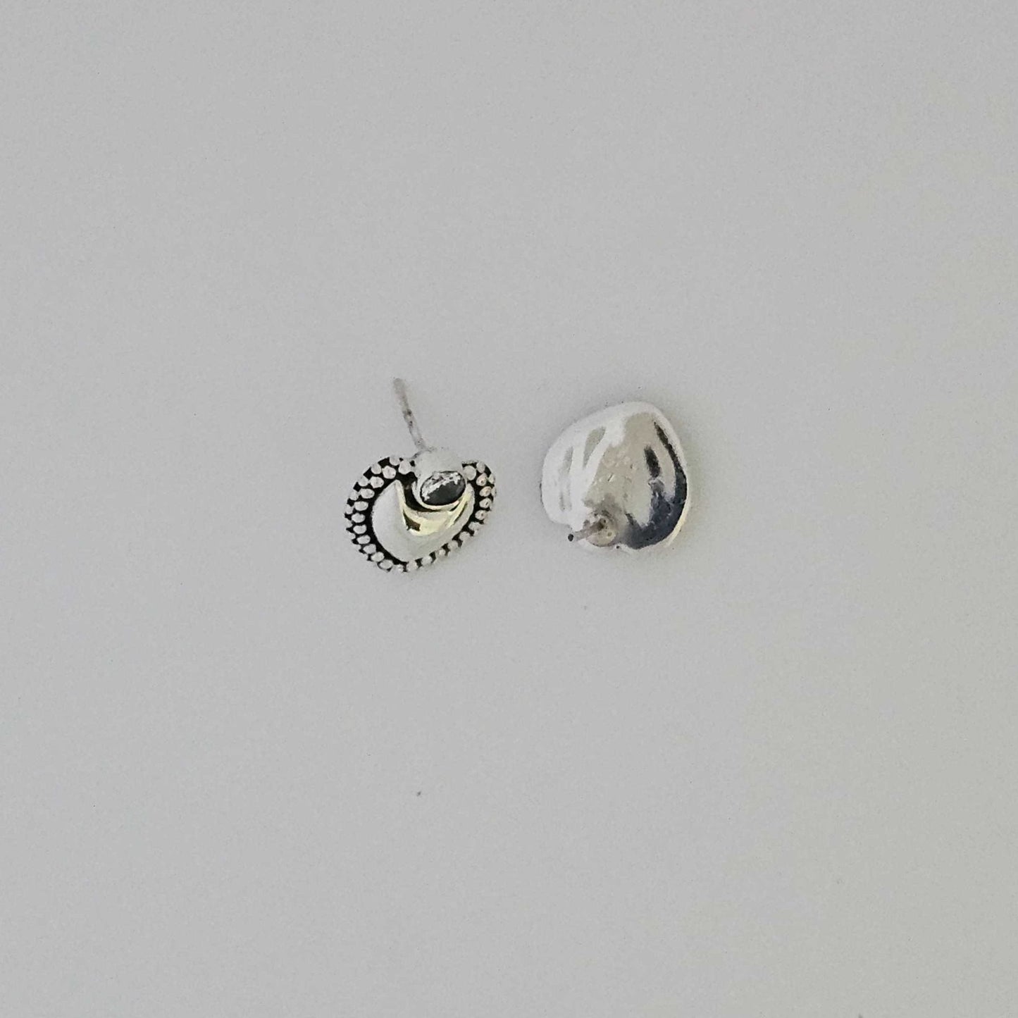 Silver HeartStud-WhiteStone