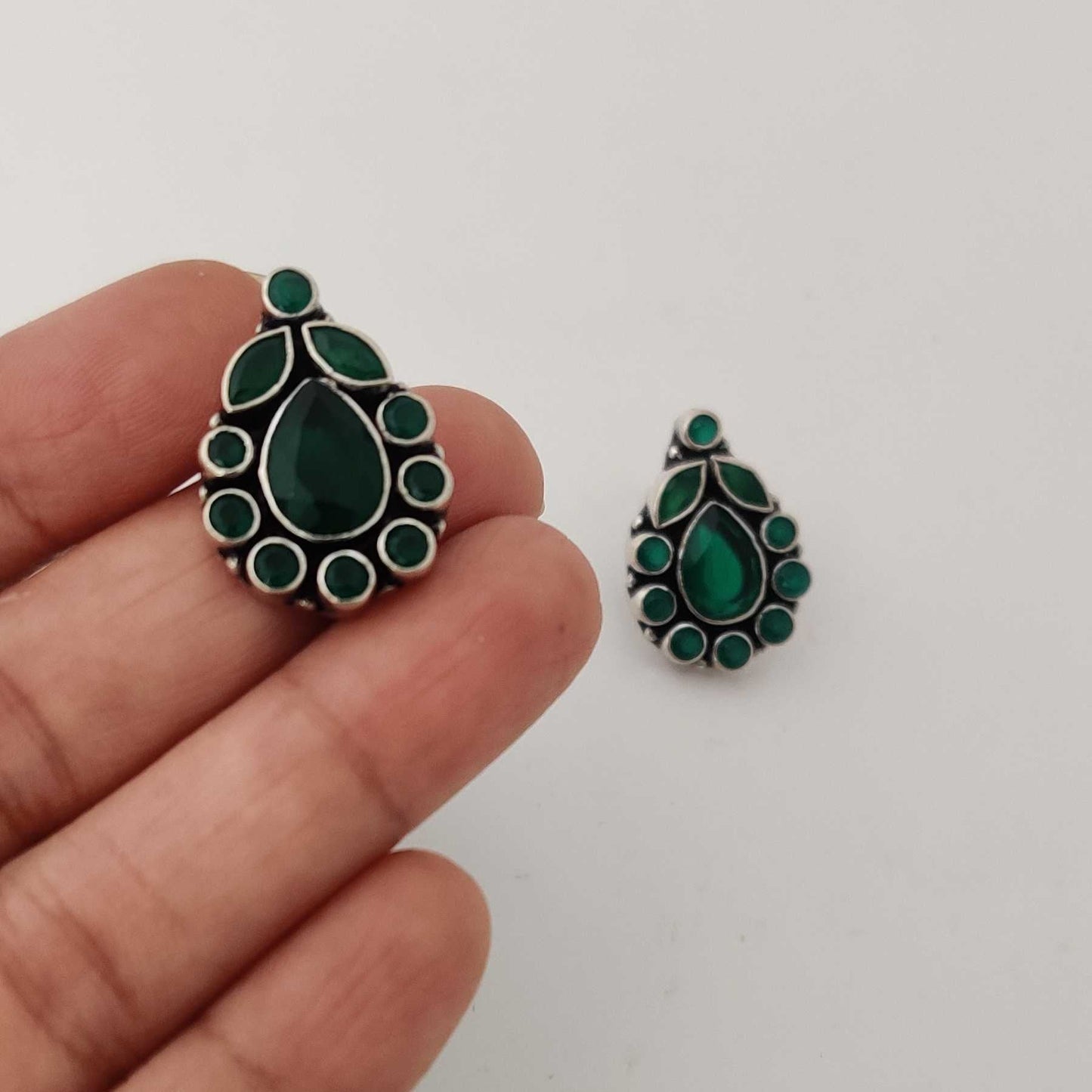 Silver CutStone-TearDrop-Green