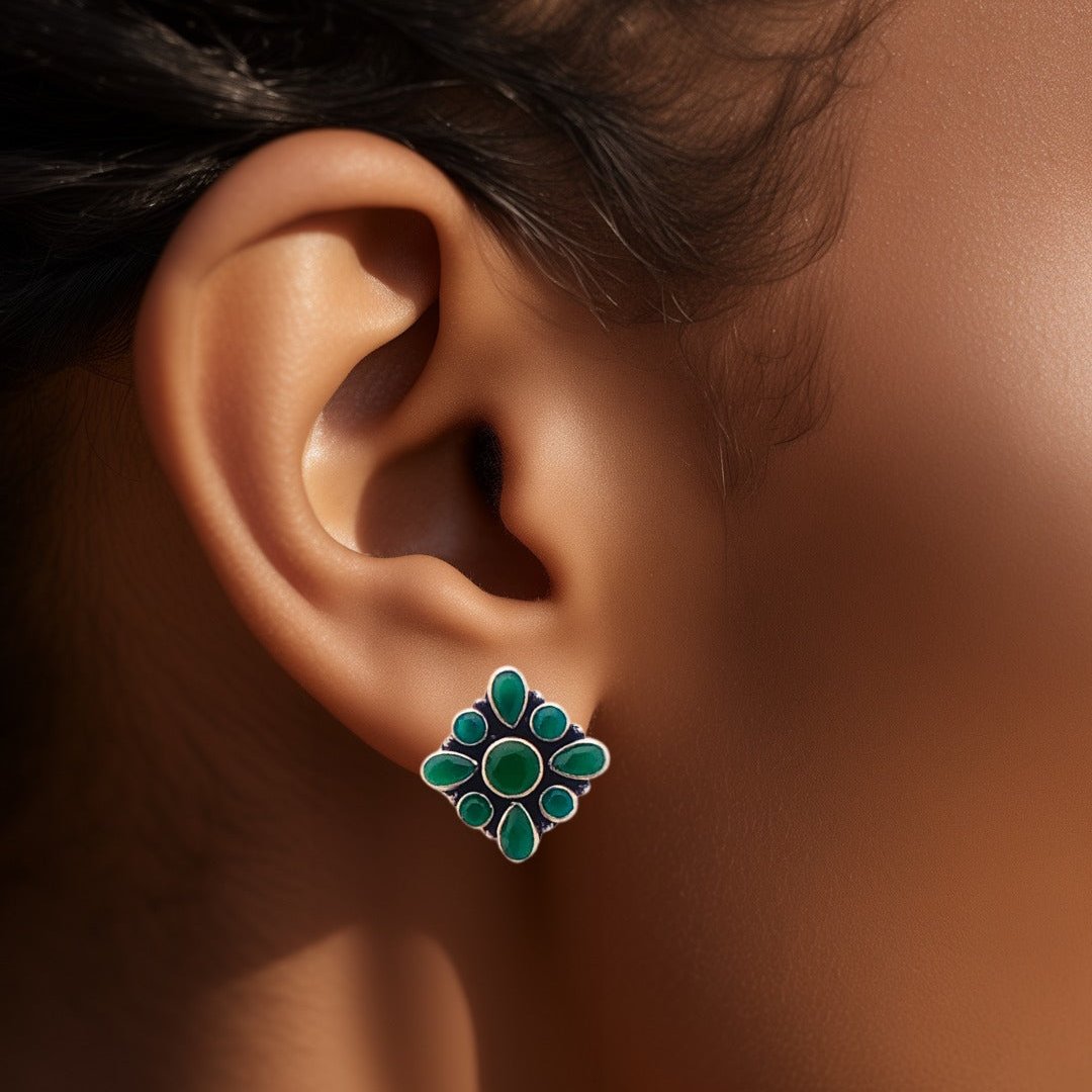 Silver SquareStud-FloralDesign-Emerald
