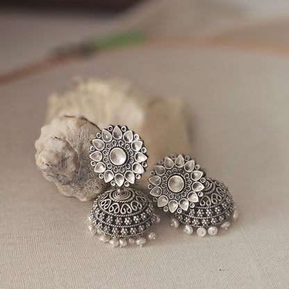 Dome Pearl Jhumka
