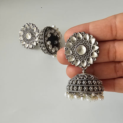 Dome Pearl Jhumka