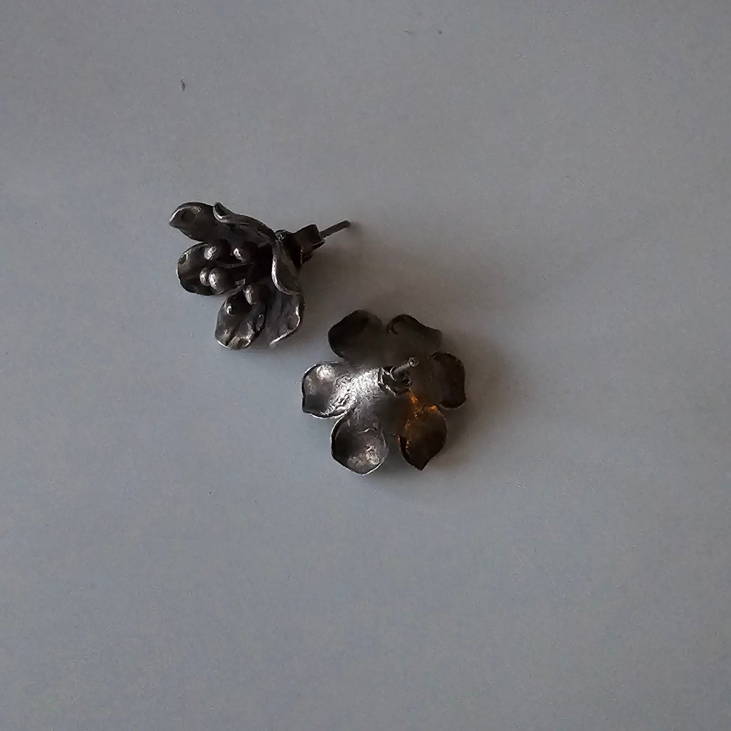 Korean- Open Flower stud