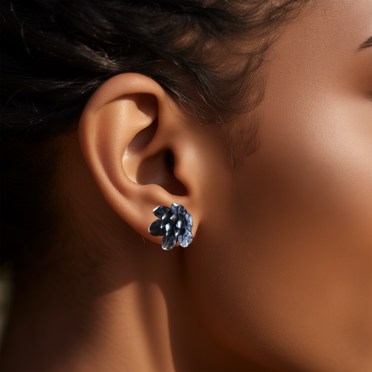 Korean- Open Flower stud