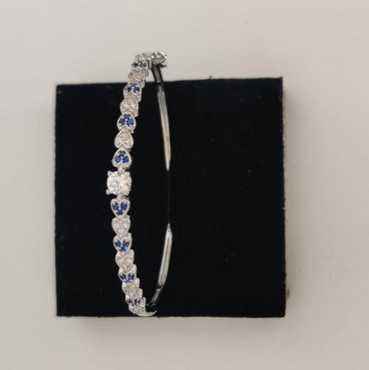 Silver Cutstone Bracelet Blue White