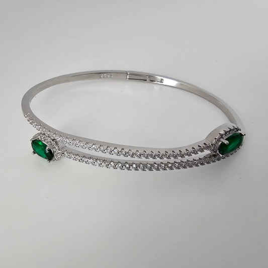 Silver Cutstone Bracelet Emerald