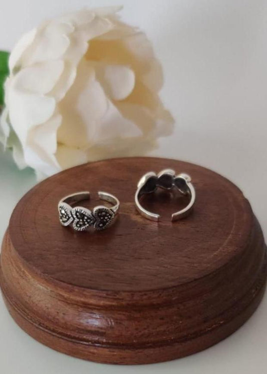 Swiss Marcasite Toe Ring- Heart- pair