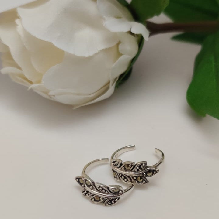 Swiss Marcasite Toe Ring-7 Leaf- pair