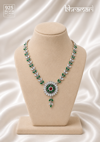 Anaya Emerald Bloom Necklace