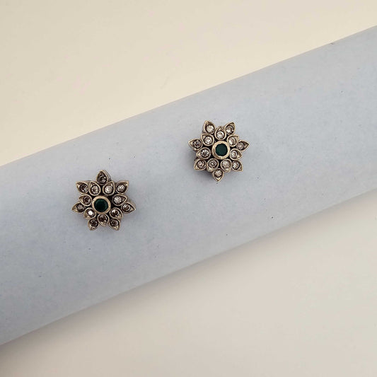 Silver Cutstone Green Center 7 Petal Stud