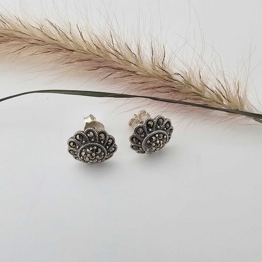 Silver SwissMarka Flower Stud