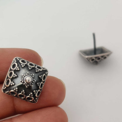 Silver Square Dome Oxidised Stud