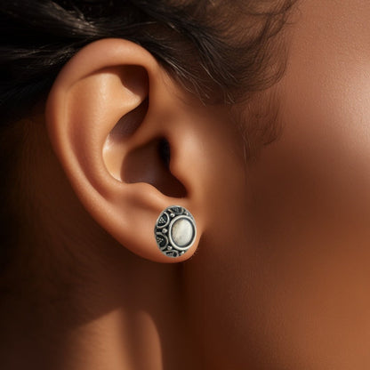 Silver Floral Big Dot Oxidised Stud