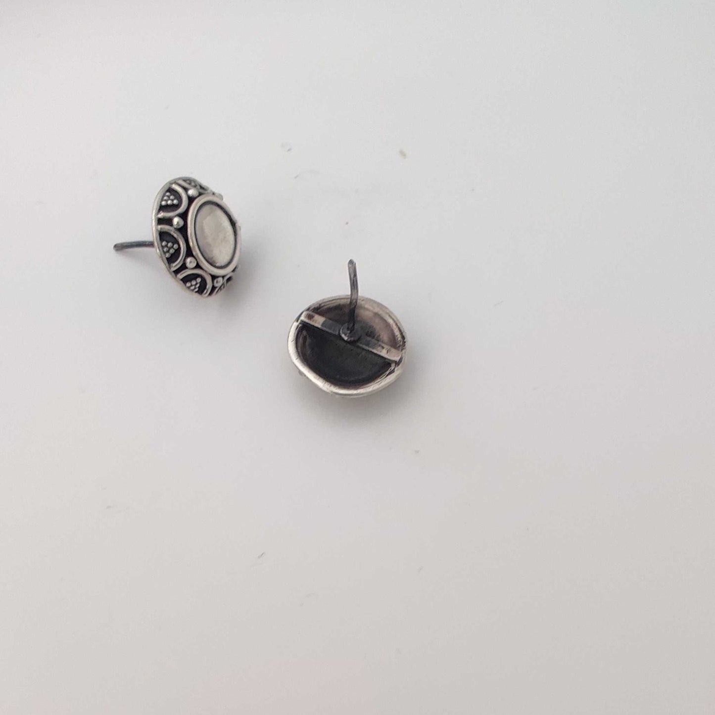 Silver Floral Big Dot Oxidised Stud