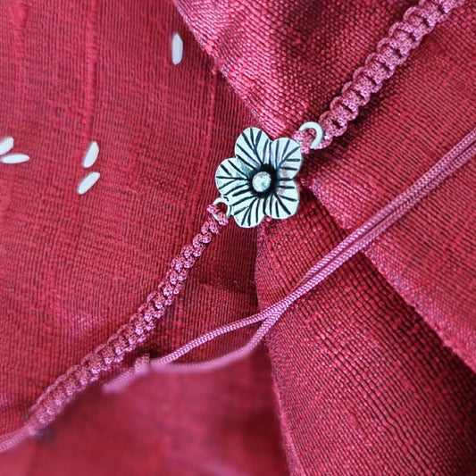Flower Rakhi 5 petal (Maroon Thread)