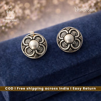 Silver Bloom Oxidised Stud
