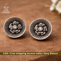 Silver FlowerOnAPlate-Cutstone Stud
