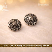 Silver 3 Circle with 1 circle center Stud