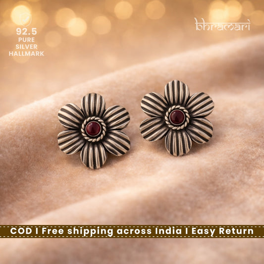 Silver 7 Petal Stripe Flower Stud