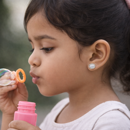 Silver mother-of-pearl Circle Stud