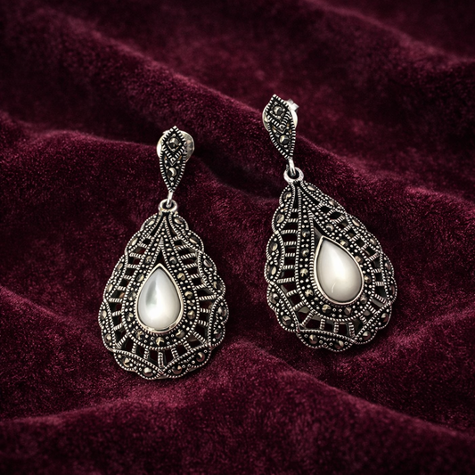 Silver SwissMarka Moonstone Jhumka