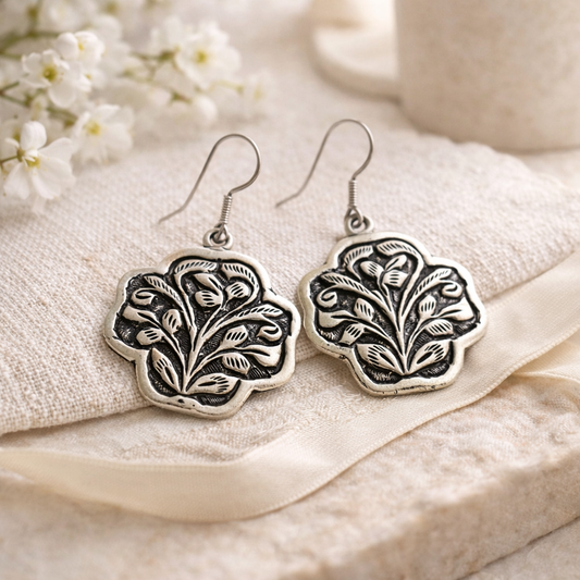 Chitai Leaf Hook Dangler