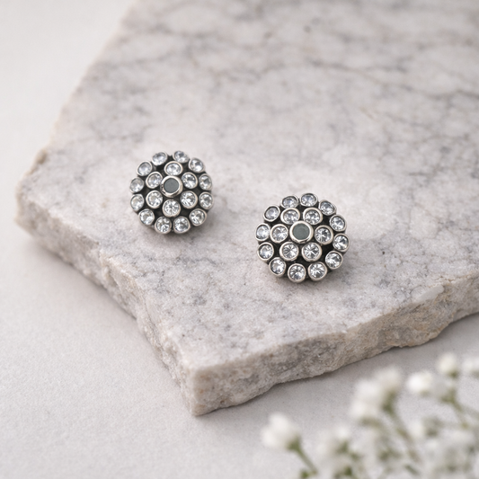 Silver Cutstone Zinnias Flower Stud