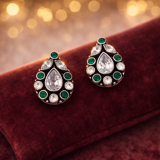 Silver CutStone-TearDrop-WhiteGreen